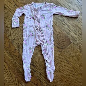 Bums & Roses Blooming Bouquet Floral Zip Footie